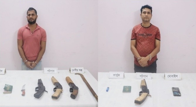 কুমিল্লা নগরীতে যৌথ বাহিনীর অভিযান, অস্ত্রসহ গ্রেপ্তার ২