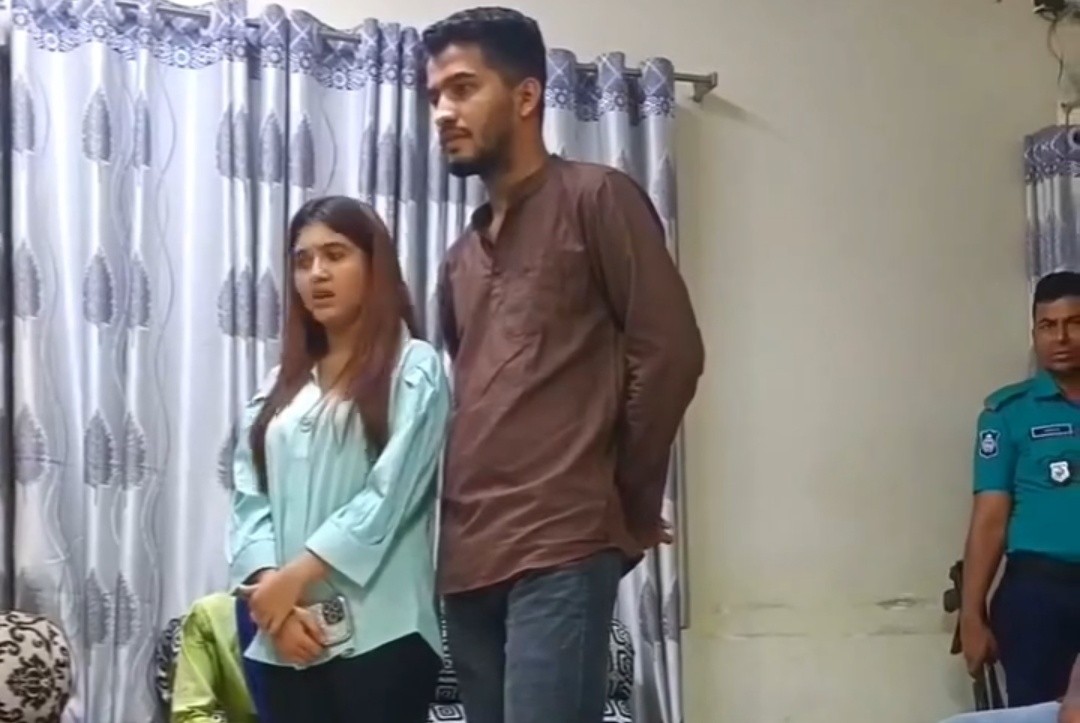 আবাসিক হোটেল থেকে টিকটকার মাহিয়া মাহি আটক