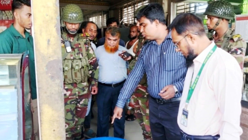 অস্বাস্থ্যকর পরিবেশে মিষ্টান্ন তৈরি